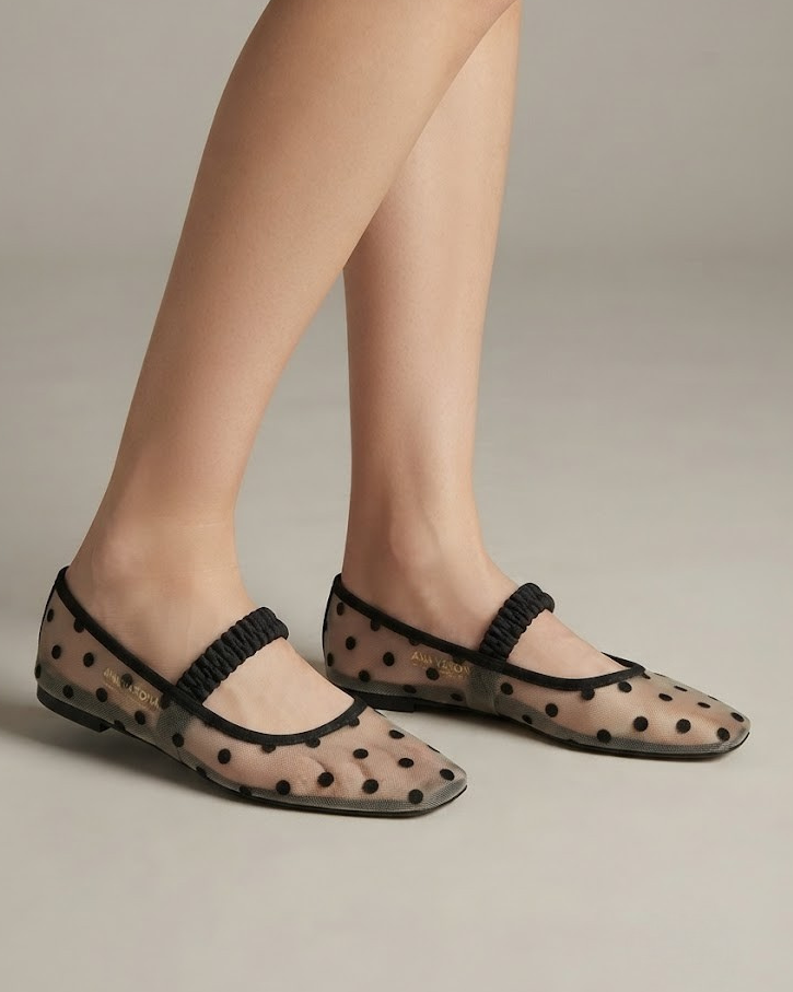 Mary Jane Flats con Transparencia en puntos EMME