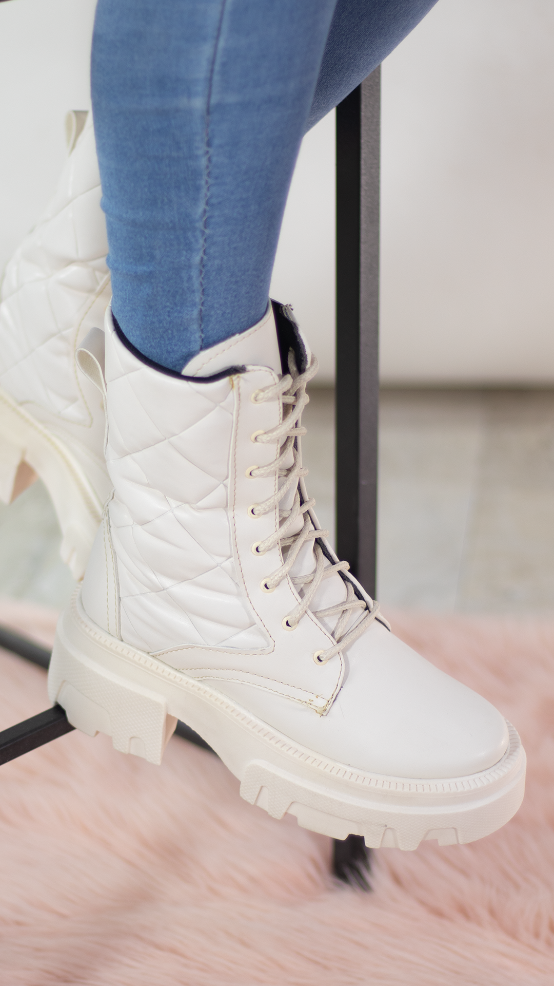 ChicGirl Combat Boots Late |  Bota casual mujer suela ancha - EMME 